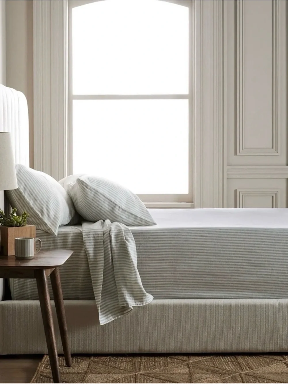 Full Linen Sheet Set in Grey and White Striped - Retail $174